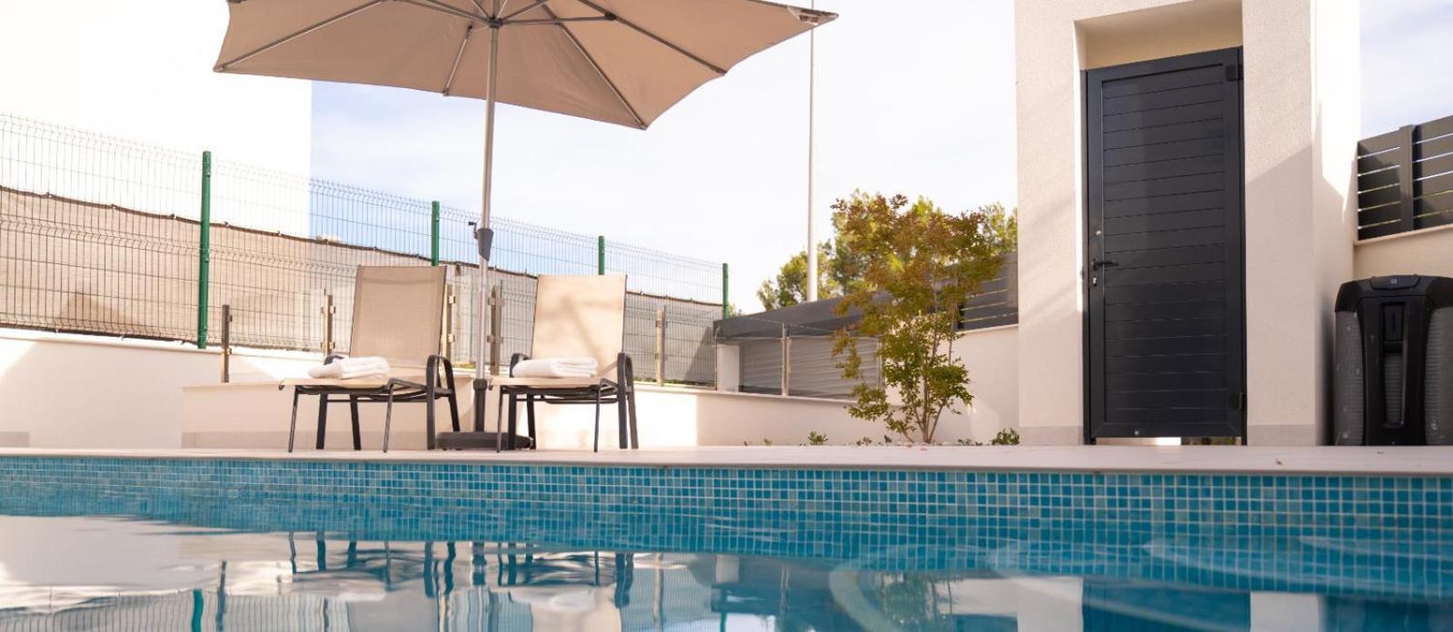Amberes Apartment, A Stylish Villa'S Independent Downstairs Apartment With Private Swimming Pool And Terrace Polop Exterior photo